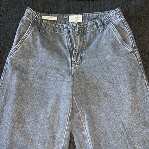 Universal Threads High-Rise Relaxed Straight Jeans